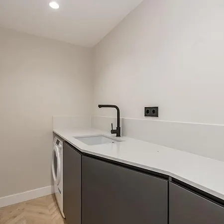 Puerta Del Sol 3Br 3Bh Apartment Madrid Exterior photo